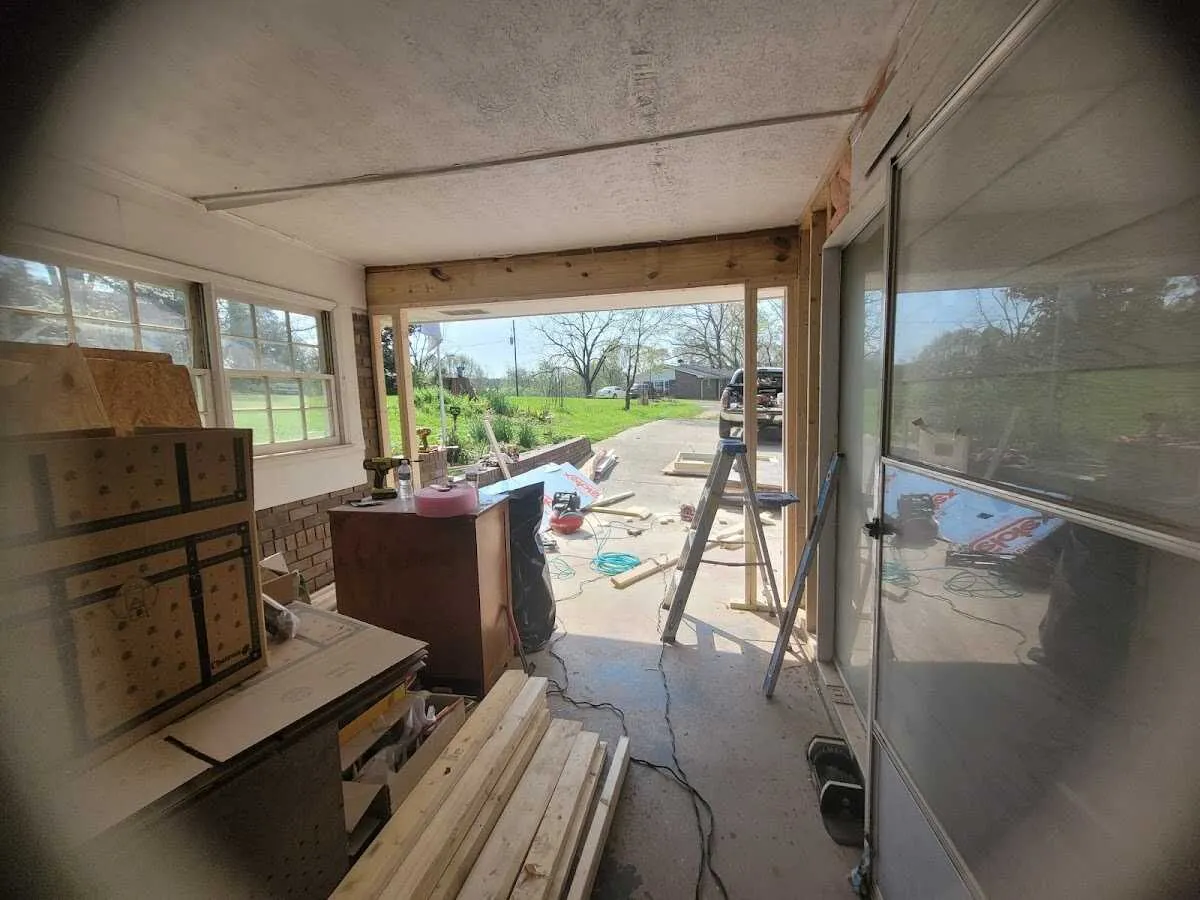 Air movers and dehumidifier for Drying & Dehumidification in Long Beach